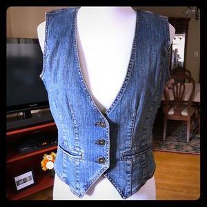 Aria Jean Vest